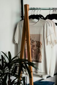 WHITE PRINTED TSHIRTS